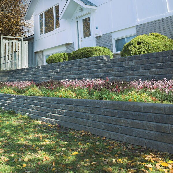 Permacon Wedgestone Wall